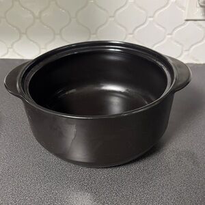 Black Pampered Chef Rockcrok without Lid